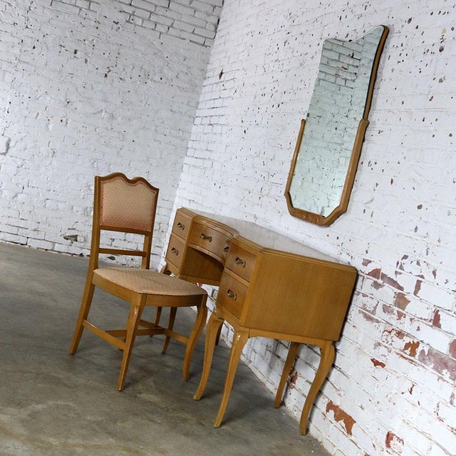 Art Deco Style Vanity with Mirror and Chair by Rway Northern Furniture