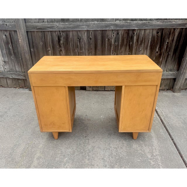 Heywood Wakefield Kneehole Desk C. 1941 For Sale In Denver - Image 6 of 9