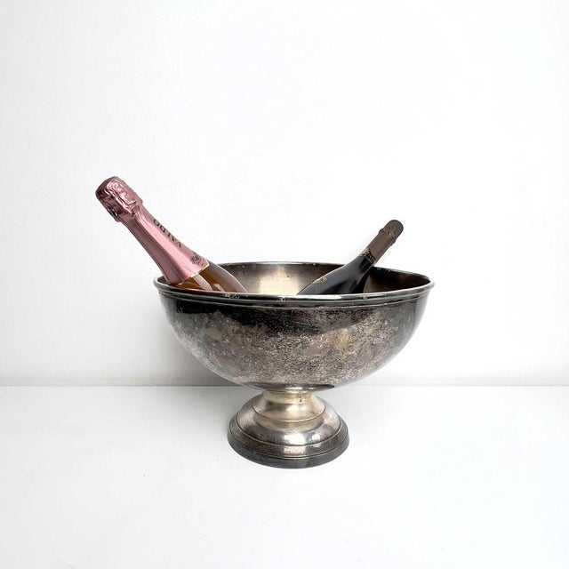 Silver-Plated Champagne Basin with Base For Sale - Image 4 of 4