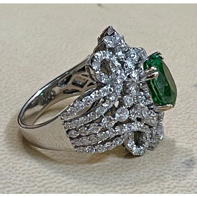Gemstone 4 Carat Oval Tsavorite & 2.9 Carat Diamond in 18 Karat White Gold Ring Estate For Sale - Image 7 of 18