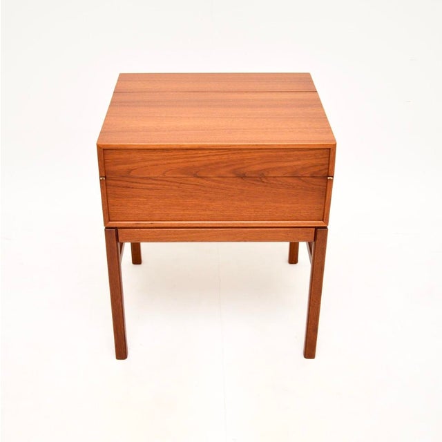 Vintage Swedish Teak Work Box / Side Table attributed to Sven Engstrom and Gunnar Myrstrand for Tingströms, 1960 For Sale - Image 11 of 14