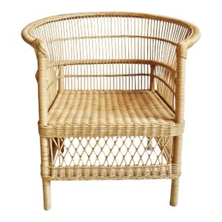 Vintage Raw Wicker Horseshoe Chair For Sale