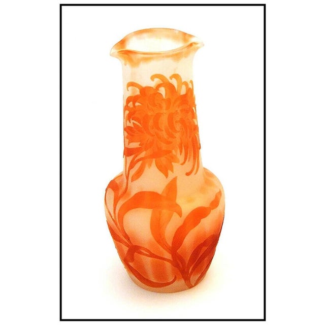 Art Nouveau Early 20th Century French Flora Cameo Vase, Emile Gallé For Sale - Image 3 of 4