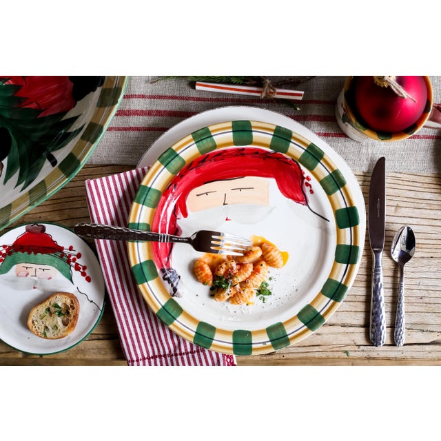 VIETRI Old St. Nick Pasta Bowl - Green Hat For Sale - Image 9 of 13