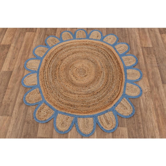 Modern French Blue Round Jute Scallop Rug - 4'x4' For Sale - Image 3 of 7