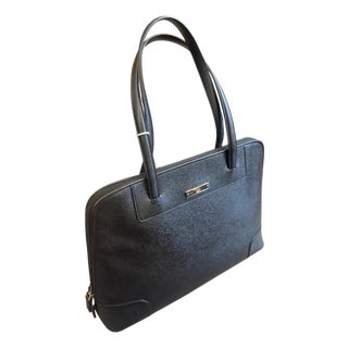 A 1990s Gucci Black Textured Leather and Brass Hardware Shoulder Bag For Sale
