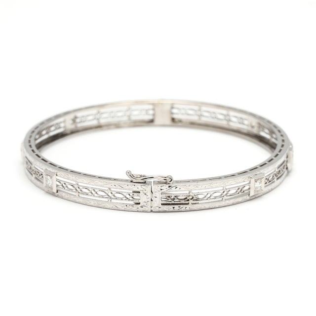 Art Deco 1910s Art Deco .30ctw Diamond Bangle Bracelet, 14k White Gold, Length 7 Inches For Sale - Image 3 of 6