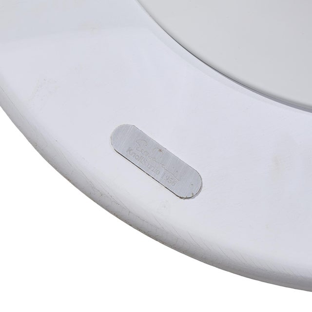 Eero Saarinen for Knoll Mid Century 54 Inch Walnut Tulip Dining Table For Sale In Chicago - Image 6 of 6