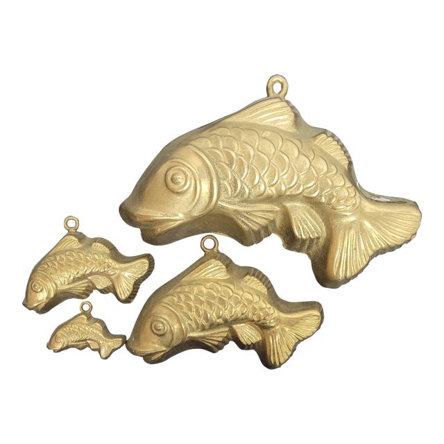 1970s Vintage Brass Fish Mold Wall Hanging- Set of 4 For Sale