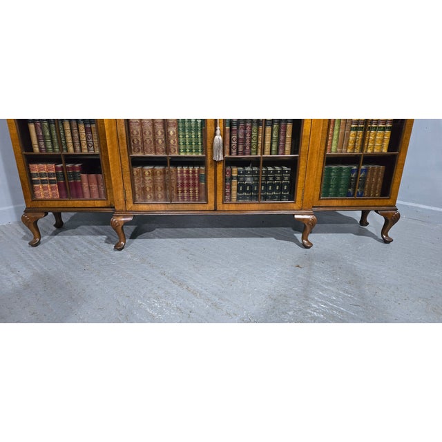 Queen Anne Walnut Adjustable Library Bookcase, 1910 For Sale - Image 4 of 12