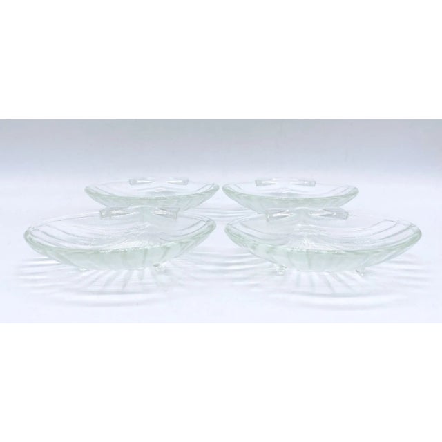 1970s Vintage Transparent Glass Seashell Clam Shell Bowls- Set of 4 For Sale - Image 5 of 9