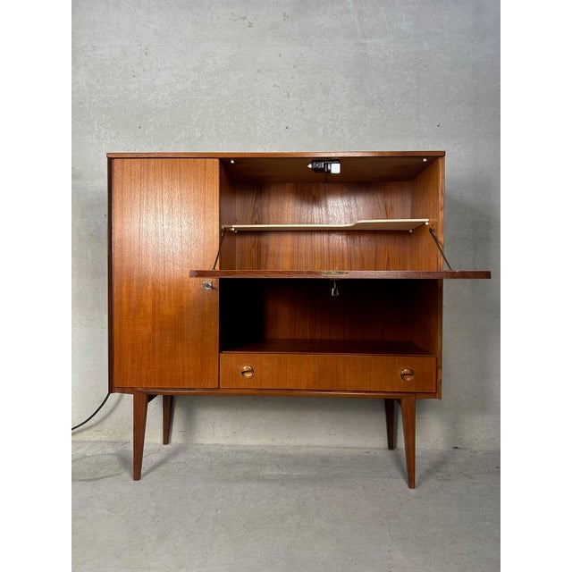 Vintage Highboard in Teak and Bakelite, 1950s For Sale - Image 4 of 17