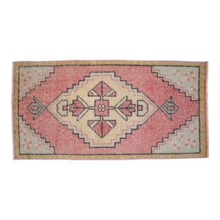 1970s Vintage Hand Knotted Small Rug Enrtway Mat, Kitchen Bathroom Decor 2x3 Ft Approx For Sale