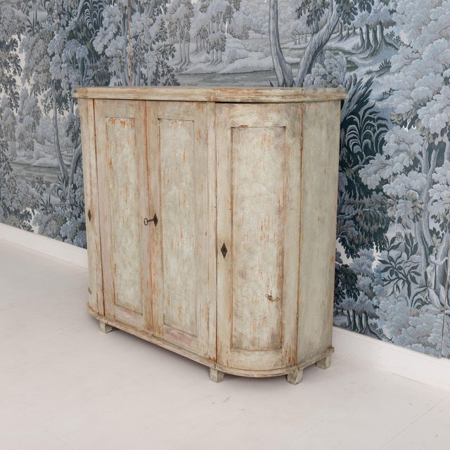 19th C. Swedish Gustavian Period Buffet With Demilune Sides in Original Paint For Sale - Image 4 of 15