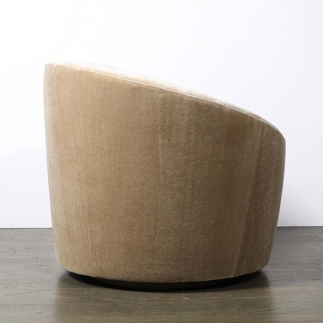 Camel Pair of Swiveling "Nautilus" Chairs by Vladimir Kagan in Luxe Camel Mohair For Sale - Image 8 of 11