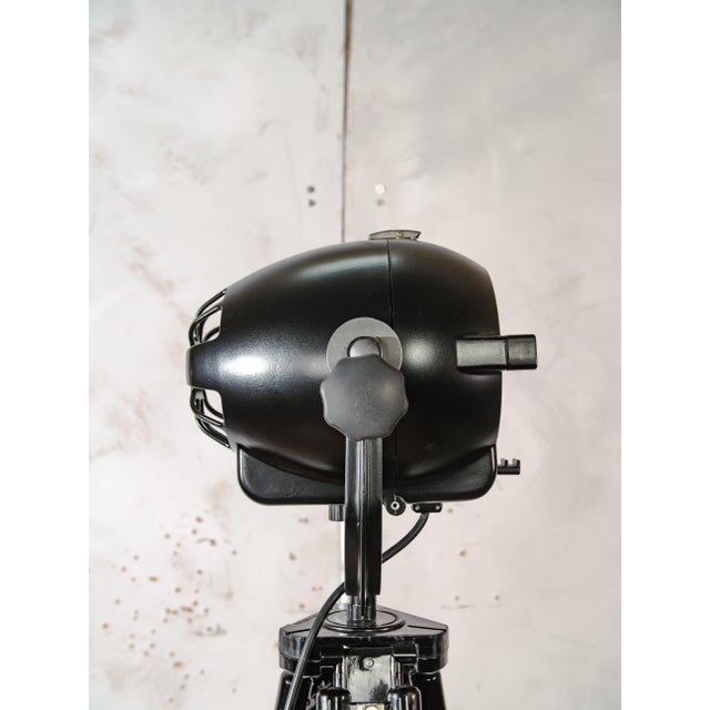 Satin Black Rank Strand Patt 123 Theater Spotlight Floor Lamp with Black Wooden Tripod, 1960s For Sale - Image 9 of 18