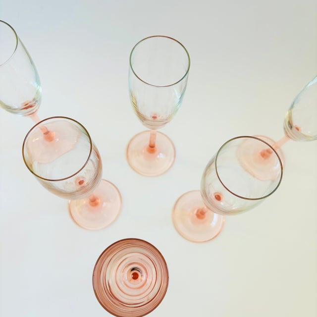 Late 20th Century Boho Chic Pink Stem Champagne Flutes - Set of 6 For Sale In San Francisco - Image 6 of 7