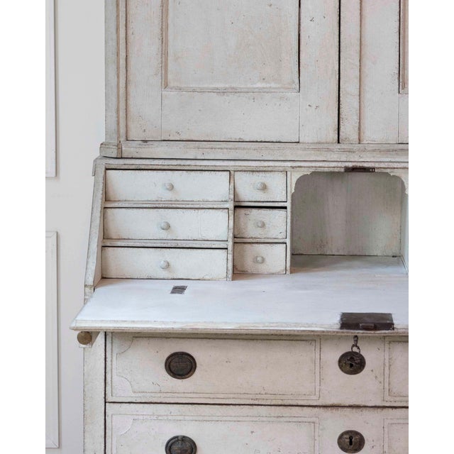 18th century Swedish Gustavian secretary cabinet For Sale - Image 15 of 15