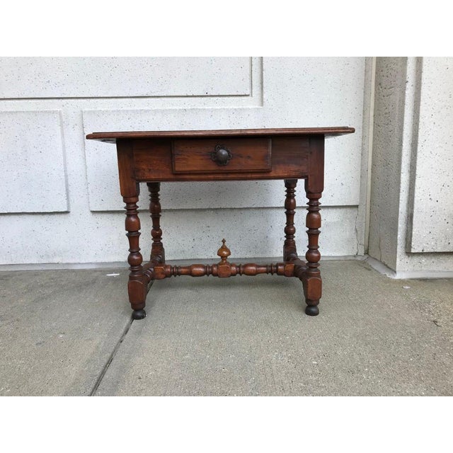 Early 18th Century Italian Baroque Walnut and Chestnut Side Table For Sale - Image 5 of 12
