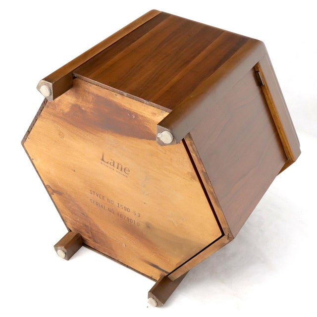 Brown Late 20th Century Pair of Hexagon Walnut End Side Tables w/ One Door Cabinets Storage Compartment For Sale - Image 8 of 17