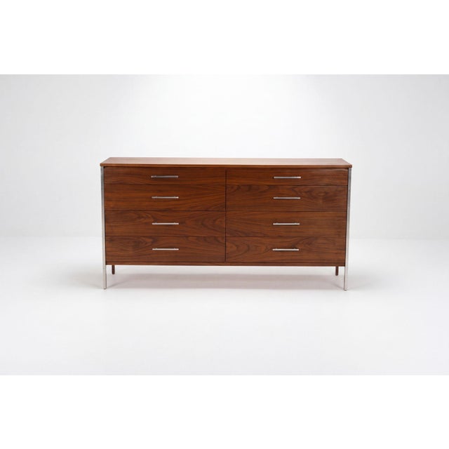 Mid-Century Modern Paul McCobb Linear Group for Calvin 8-Drawer Dresser, 1955 For Sale - Image 3 of 9