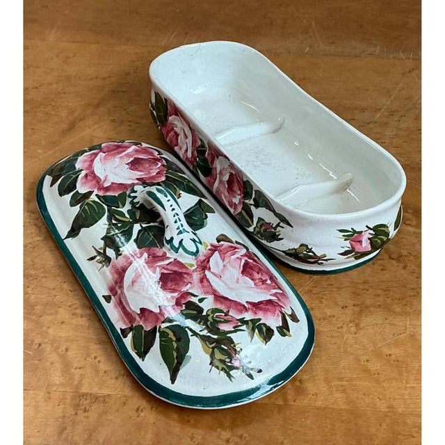 Ceramic Vintage Rose Motif Porcelain Trinket Box For Sale - Image 7 of 12