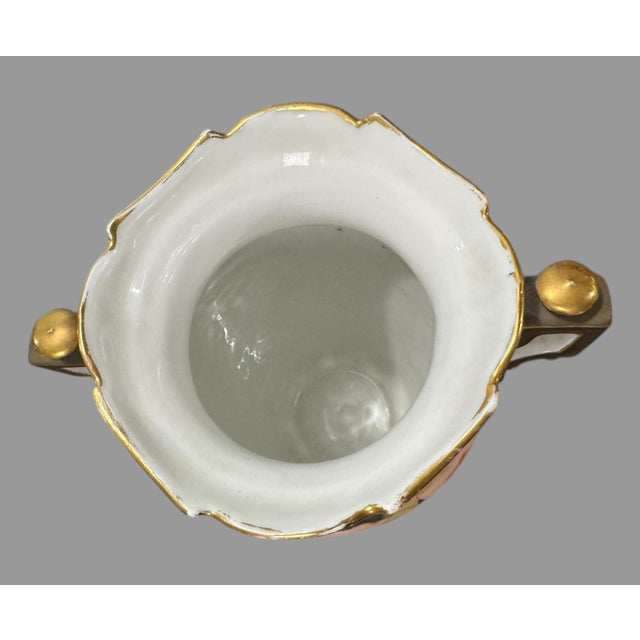 Early 20th Century Antique Victorian Hand Painted Floral Decorated Old Paris Porcelain 9" Vase For Sale - Image 5 of 7