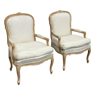 Sofa in S.r.l. Vintage Italian Louis XV Style Fauteuil Armchairs, Pair For Sale