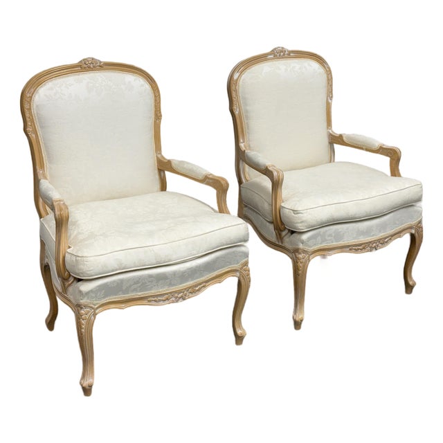 Sofa in S.r.l. Vintage Italian Louis XV Style Fauteuil Armchairs, Pair For Sale