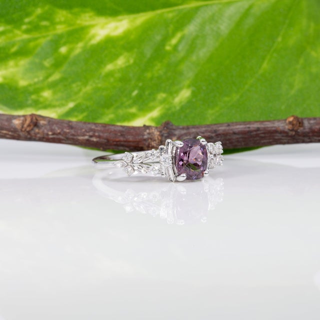 Metal 1.1ct Purple Spinel Ring With Earth-Mined Diamond Accents: Solid 14k Gold, 7x6mm, Size 6.75 For Sale - Image 7 of 9