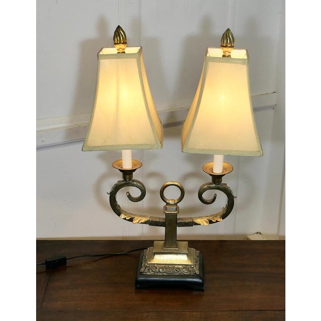 Hollywood Regency Art Deco Hollywood Regency Twin Toleware Table Lamp, 1960s For Sale - Image 3 of 10