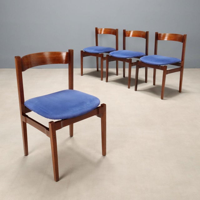 Four 101 Chairs by Gianfranco Frattini for Cassina, Set of 4 For Sale - Image 11 of 11