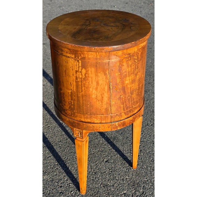 Late 19th Century Antique Late 19th Century Italian Louis XVI Style Round Walnut W/Inlay 3-Drawer Side Table For Sale - Image 5 of 10