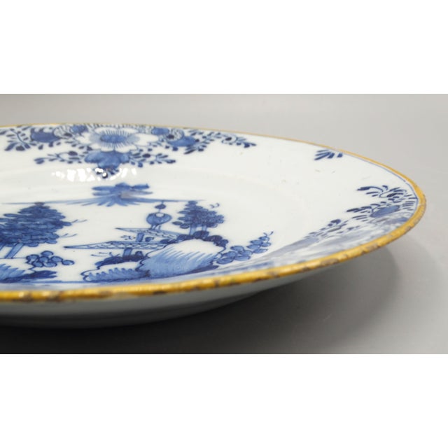Late 18th Century 18th-Century Dutch Delft Plates Marked De Klaeuw, a Pair For Sale - Image 5 of 10