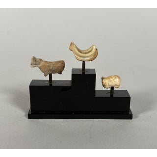 Djemdet-Nasr 3100-2900 BC Amulet pendant Mesopotamian art For Sale