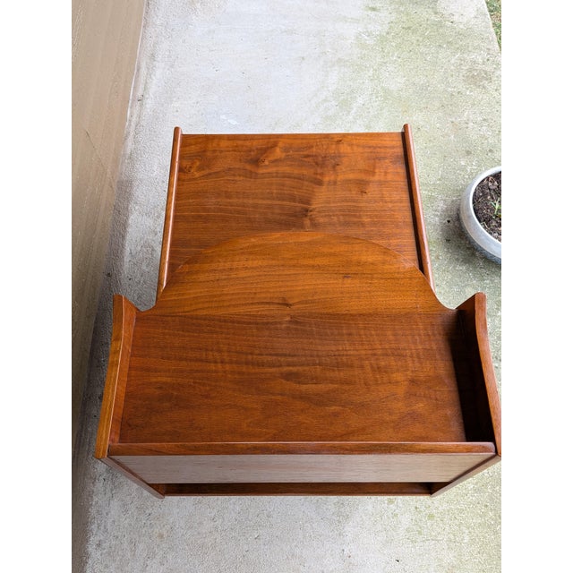 Kipp Stewart for Drexel Declaration Mid Century 2-Tier Nightstand. For Sale - Image 12 of 13