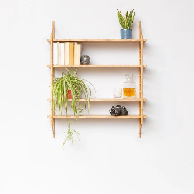 A 4 shelf set of the MIMA Shelving. This set uses the 10 bar bracket to give increased options for shelf spacing and is...
