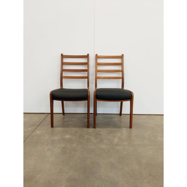 Wood Pair of Vintage Mid Century Modern Dining Chairs by G Plan For Sale - Image 7 of 9