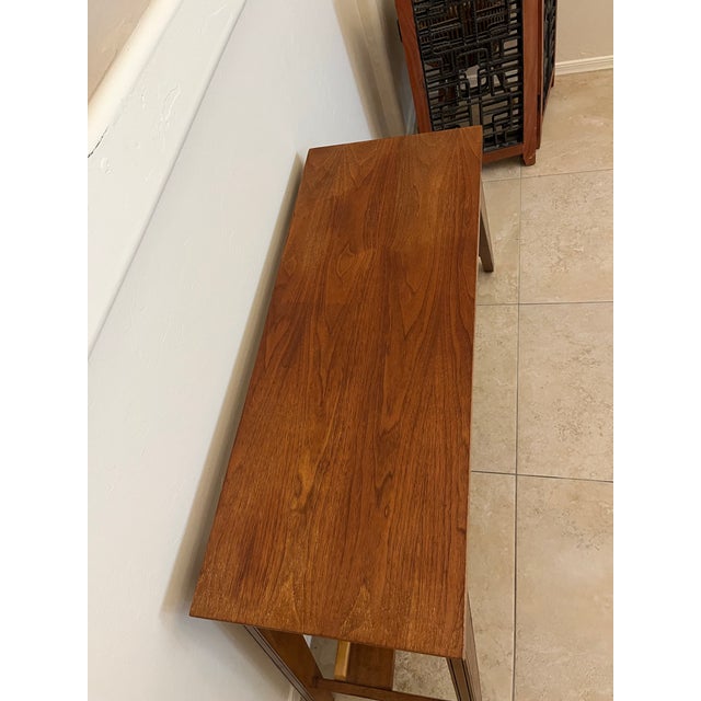 Mid-Century Modern 1970s Solid Wood Lift Top Storage High Seat Organ Bench in Style of Paul McCobb For Sale - Image 3 of 12