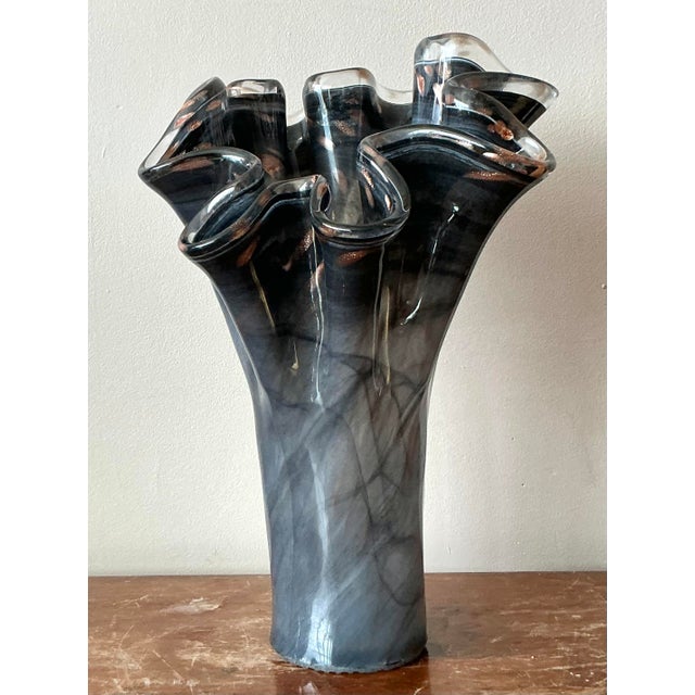 Contemporary Vintage Italian Murano Glass Ruffle Vase For Sale - Image 3 of 6
