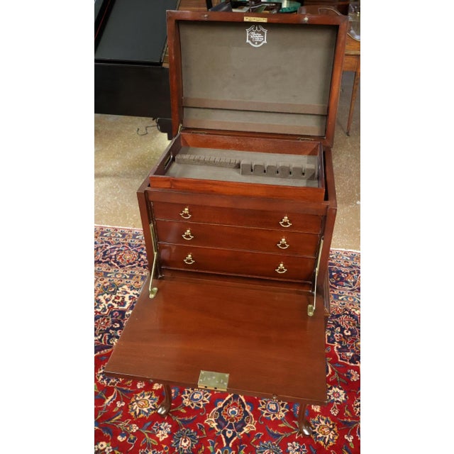 Hickory American Masterpiece Collection Queen Anne Burl Walnut Silver Chest For Sale In New York - Image 6 of 15