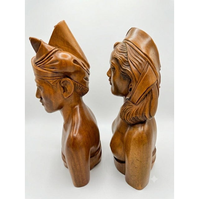 Mid-Century Modern Vintage Hand-Carved Balinese Hardwood Busts Pair For Sale - Image 3 of 7