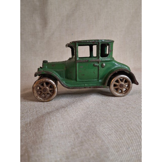 Antique Arcade Cast Iron Ford Model T Coupe Green Toy Car 5" Freeport Ill 1920s For Sale - Image 11 of 18