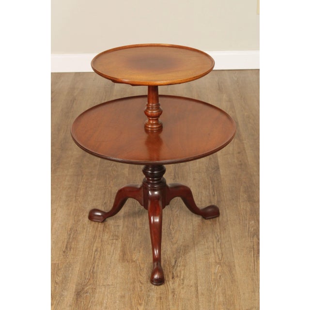 High Quality American Made Solid Mahogany 2 Tier Queen Anne Style Table by Biggs, Kittinger Old Dominion