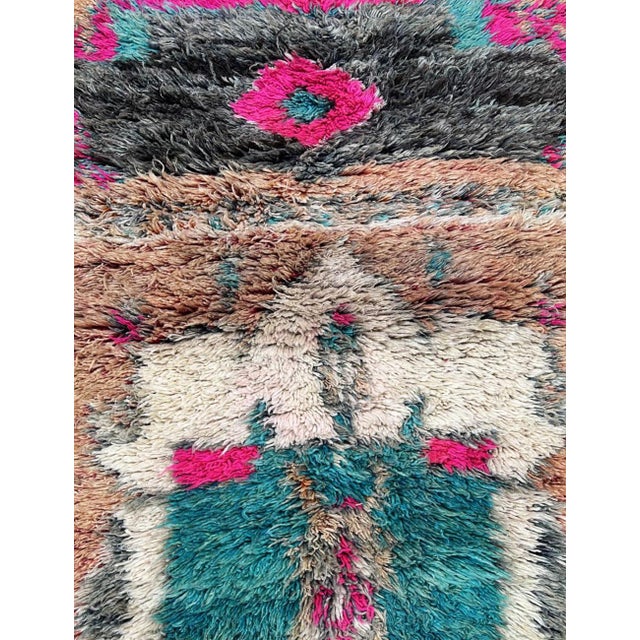 1980s Moroccan Shag Rug - 9.8 X 3.9 Ft For Sale In Cleveland - Image 6 of 6
