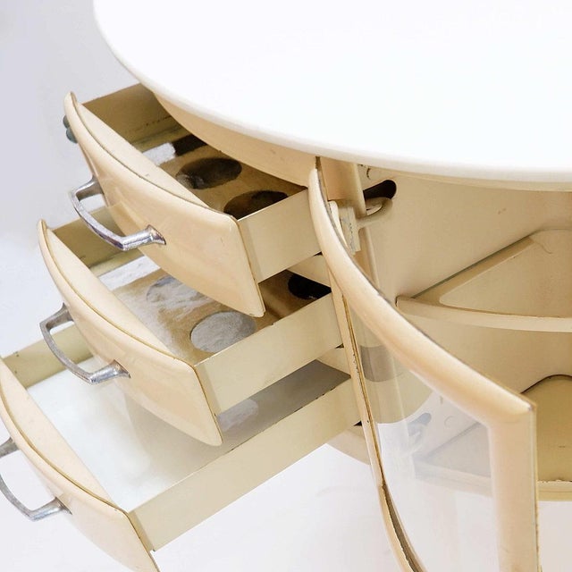 Girator Rotating Dentist Cabinet by Leon Martin, Paris, 1950s For Sale - Image 15 of 16