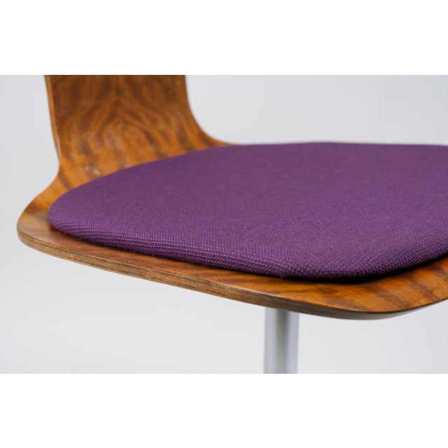 Mid-Century Mahogany Pagholz and Chrome Swivel Dining Chairs from Tacke Sitzmöbel, Germany, 1960s, Set of 2 For Sale - Image 10 of 13