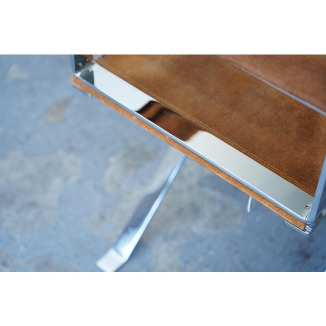 1970s Set of 4 Alessandro Albrizzi Chrome & Cognac Suede Director Chairs For Sale - Image 13 of 17