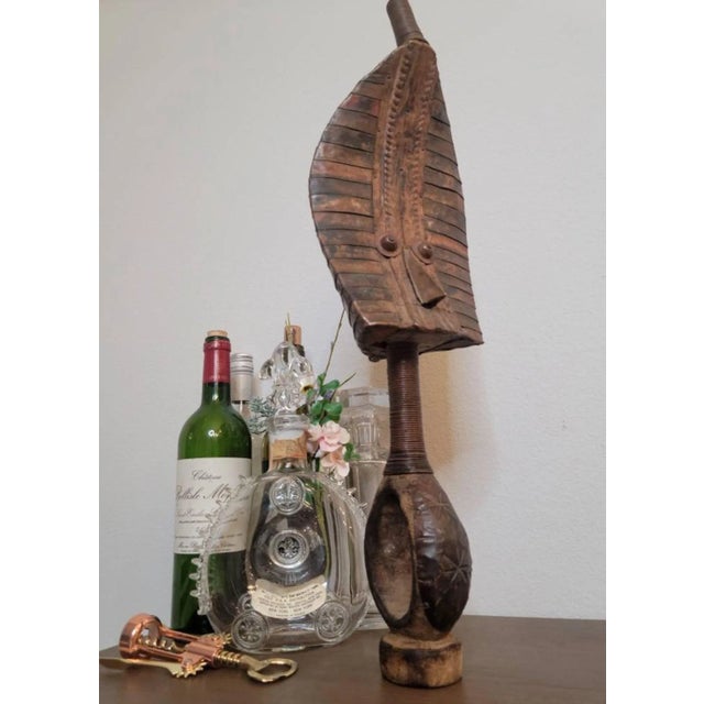 Rare African Mahongwe Osseyba Reliquary Guardian Figure Tribal Folk Art Sculpture For Sale - Image 9 of 11