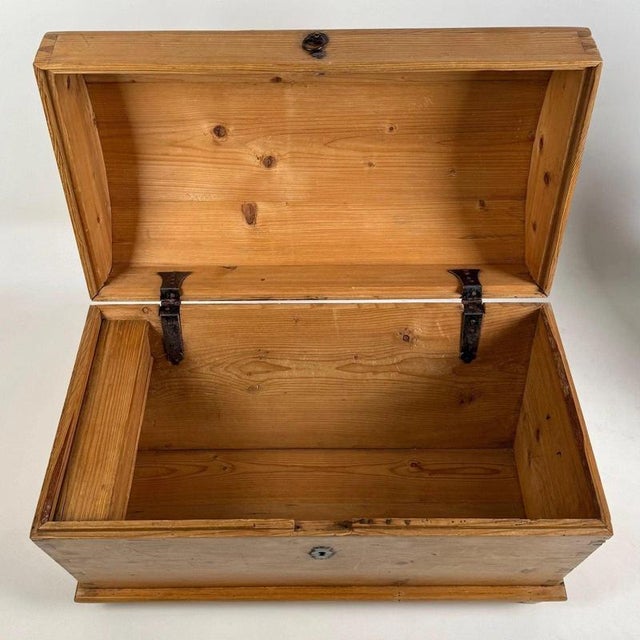 Antique English Pine Dome-Top Storage Chest, 1800s For Sale - Image 11 of 12